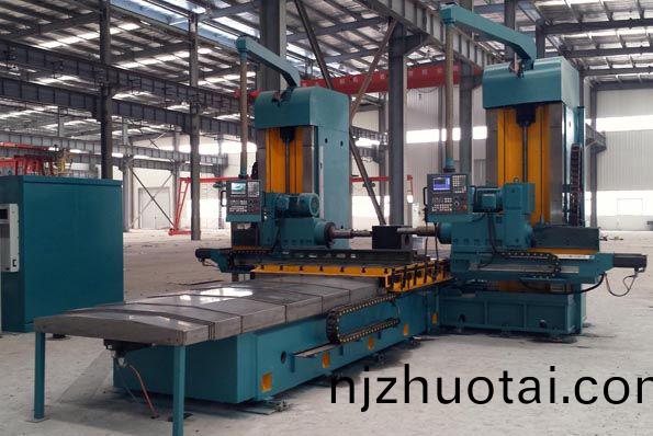 數(shu)控(kong)五(wu)軸(zhou)雙(shuang)立(li)柱(zhu)鏜(tang)牀