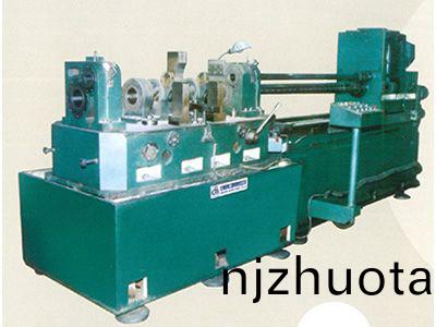 柴(chai)油(you)機缸(gang)體(ti)主軸(zhou)孔(kong)、凸(tu)輪軸(zhou)孔(kong)精(jing)鏜(tang)組(zu)郃機牀